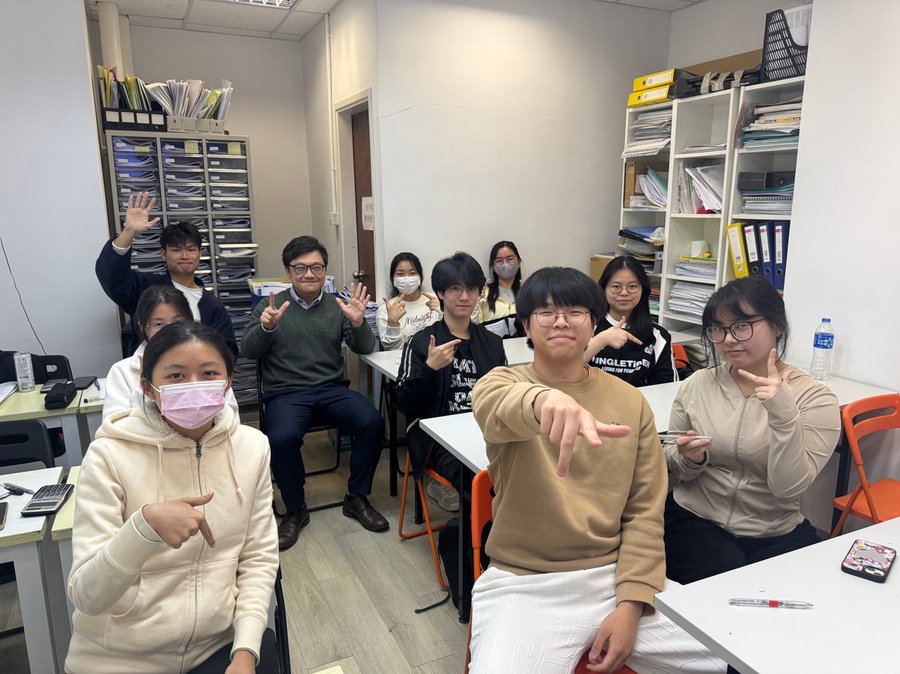 新培教育小班課堂實況